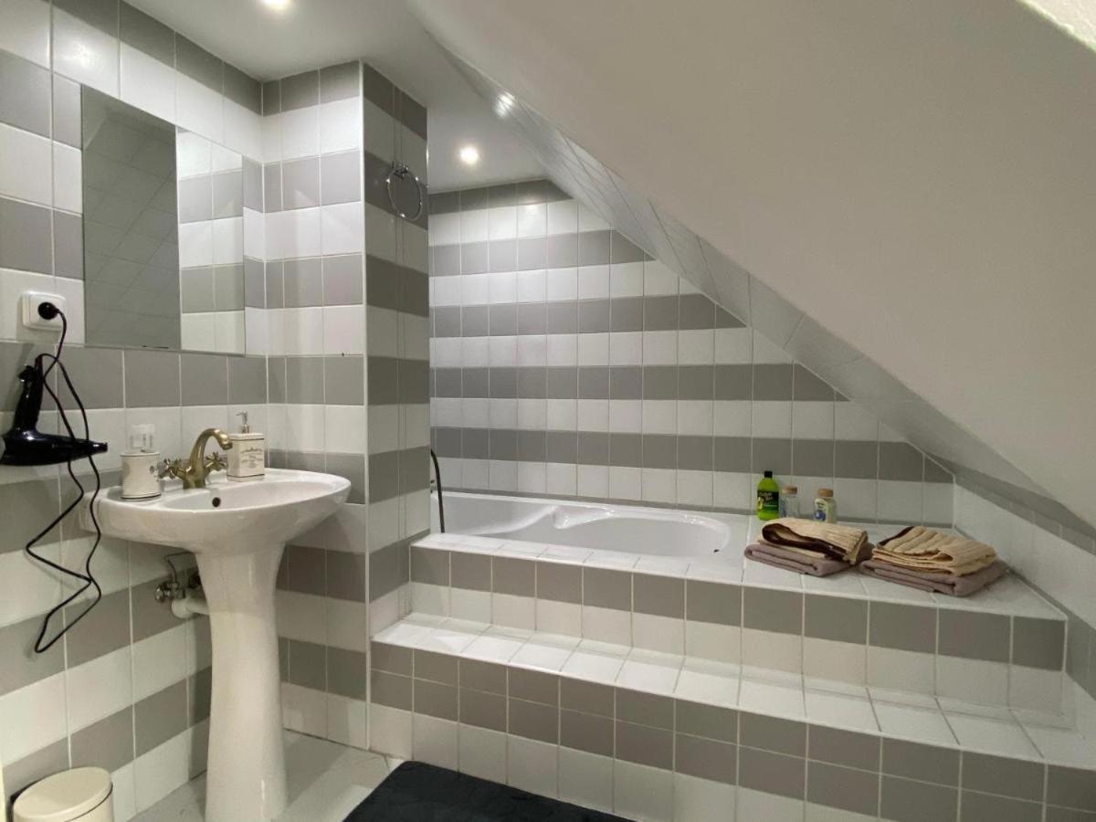 Apartman Hubertus Loket Exterior photo
