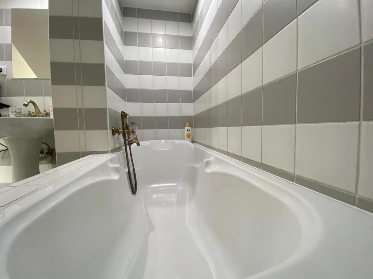 Apartman Hubertus Loket Exterior photo
